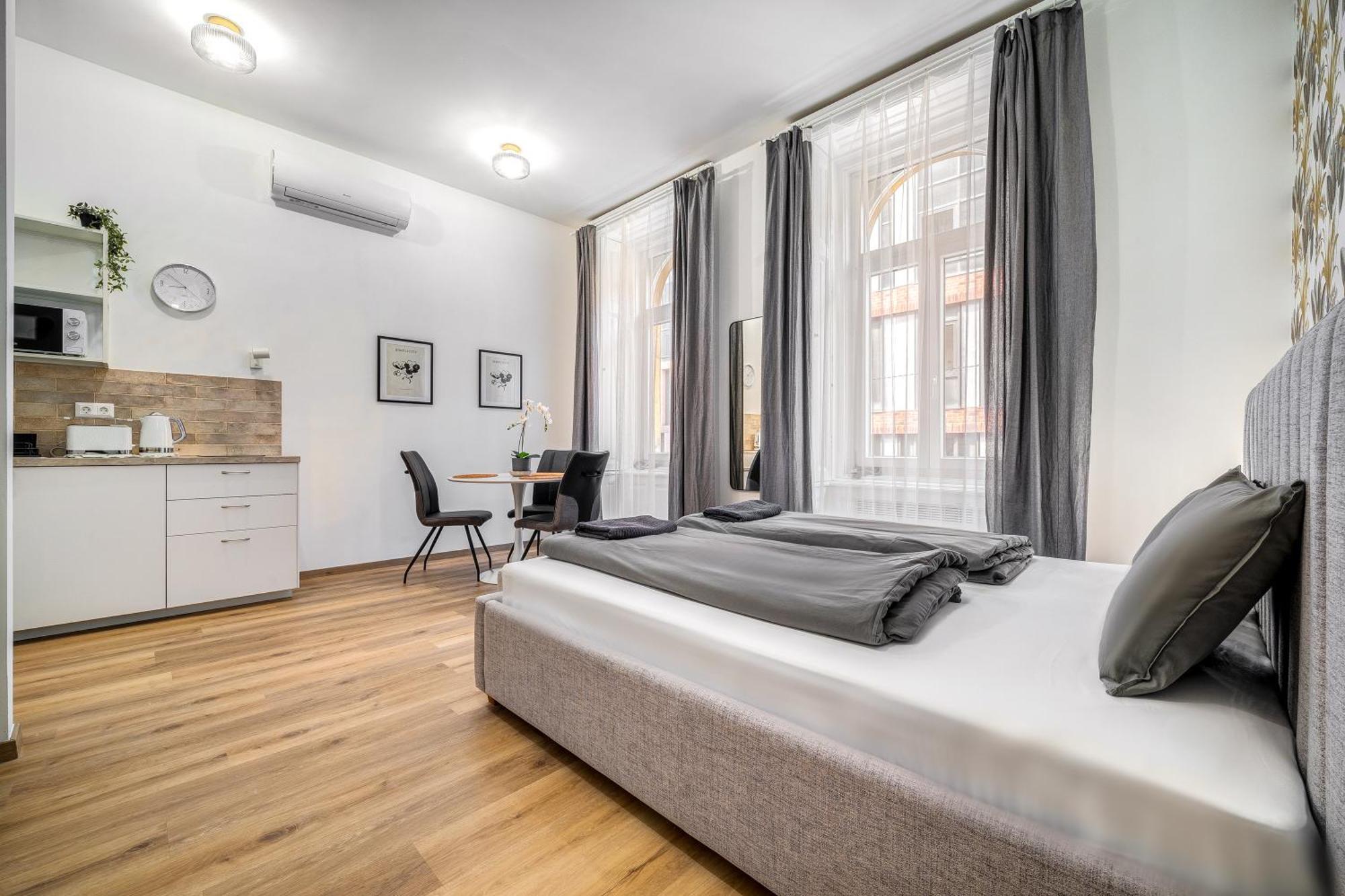 Bazilika-D45 Premium Suites Будапеща Екстериор снимка